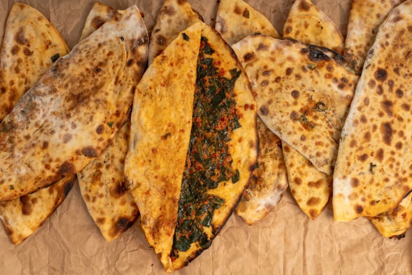 ANTAKYA ISPANAKLI EKMEK 10 ADET resmi