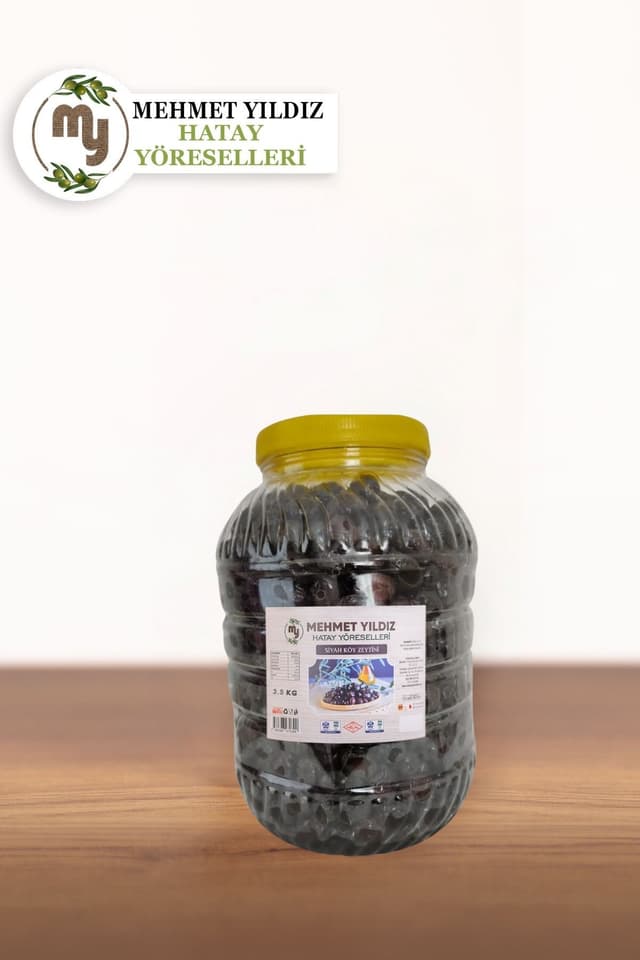 SİYAH KÖY ZEYTİNİ 3,5 KG PET BİDONDA