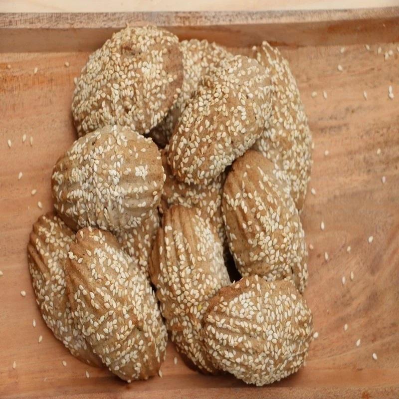 KÖMBE CEVİZLİ 500 GR CAM KAVANOZ İÇİNDE resmi